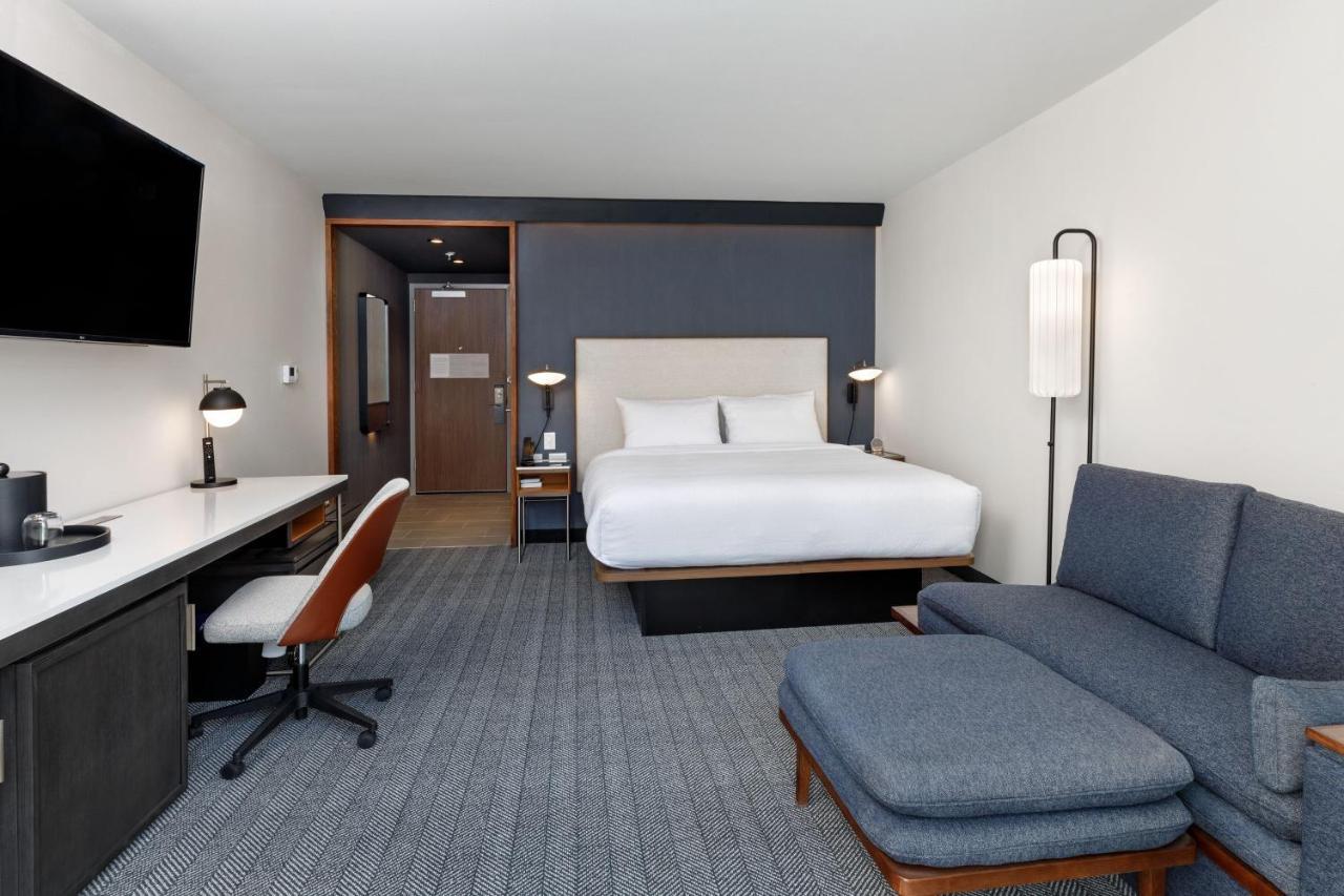 Courtyard By Marriott Richmond Scott'S Addition Eksteriør bilde